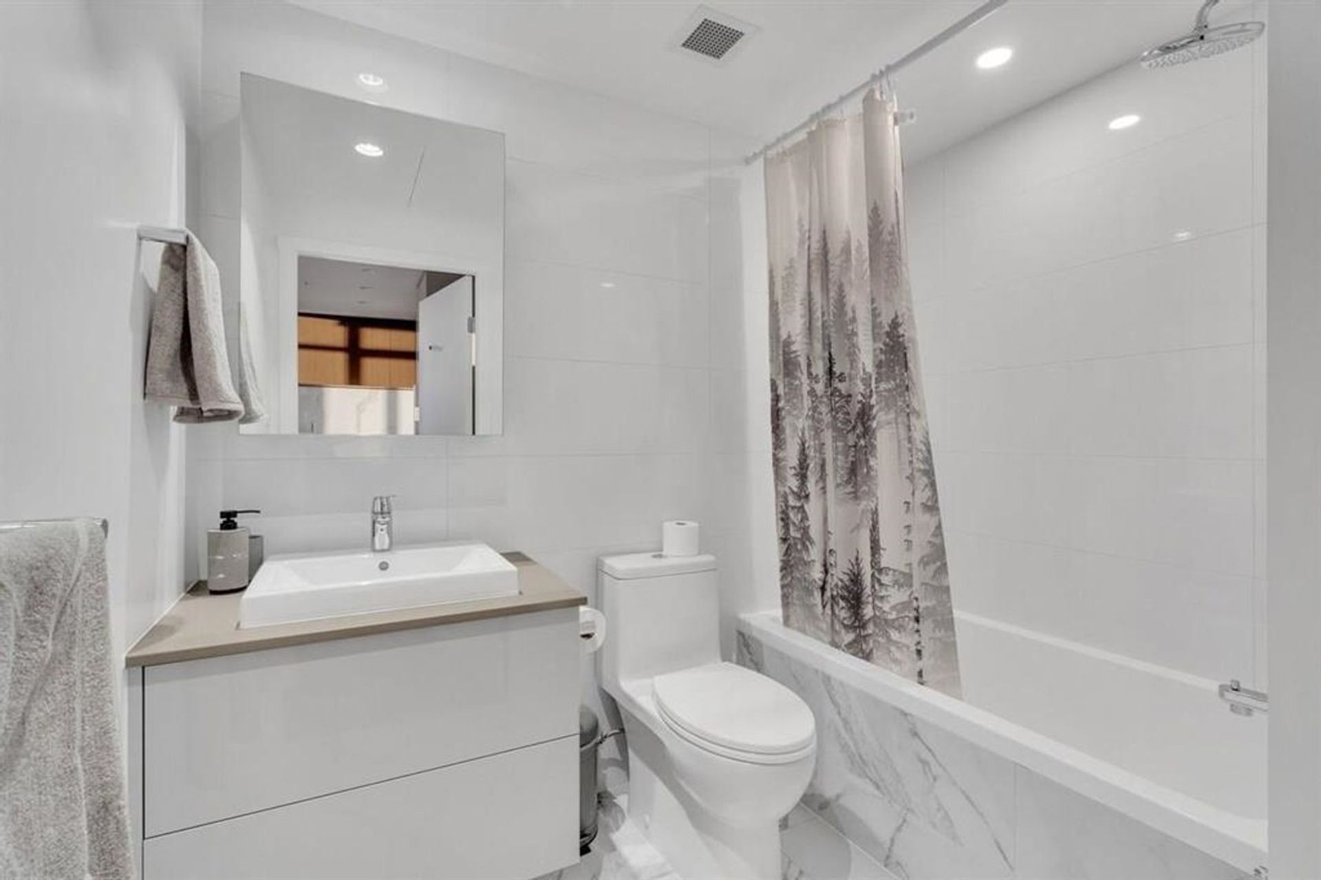 1632-lions-gate-lane-pemberton-nv-north-vancouver-17 at 1604 - 1632 Lions Gate Lane, Pemberton NV, North Vancouver 1632-lions-gate-lane-pemberton-nv-north-vancouver-17 at 1604 - 1632 Lions Gate Lane, Pemberton NV, North Vancouver