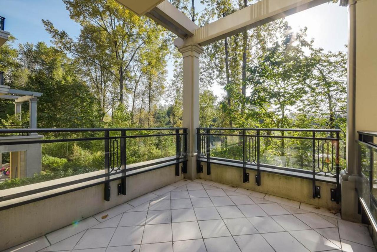 mini06 at 201 - 540  Crescent, Park Royal, West Vancouver mini06 at 201 - 540  Crescent, Park Royal, West Vancouver