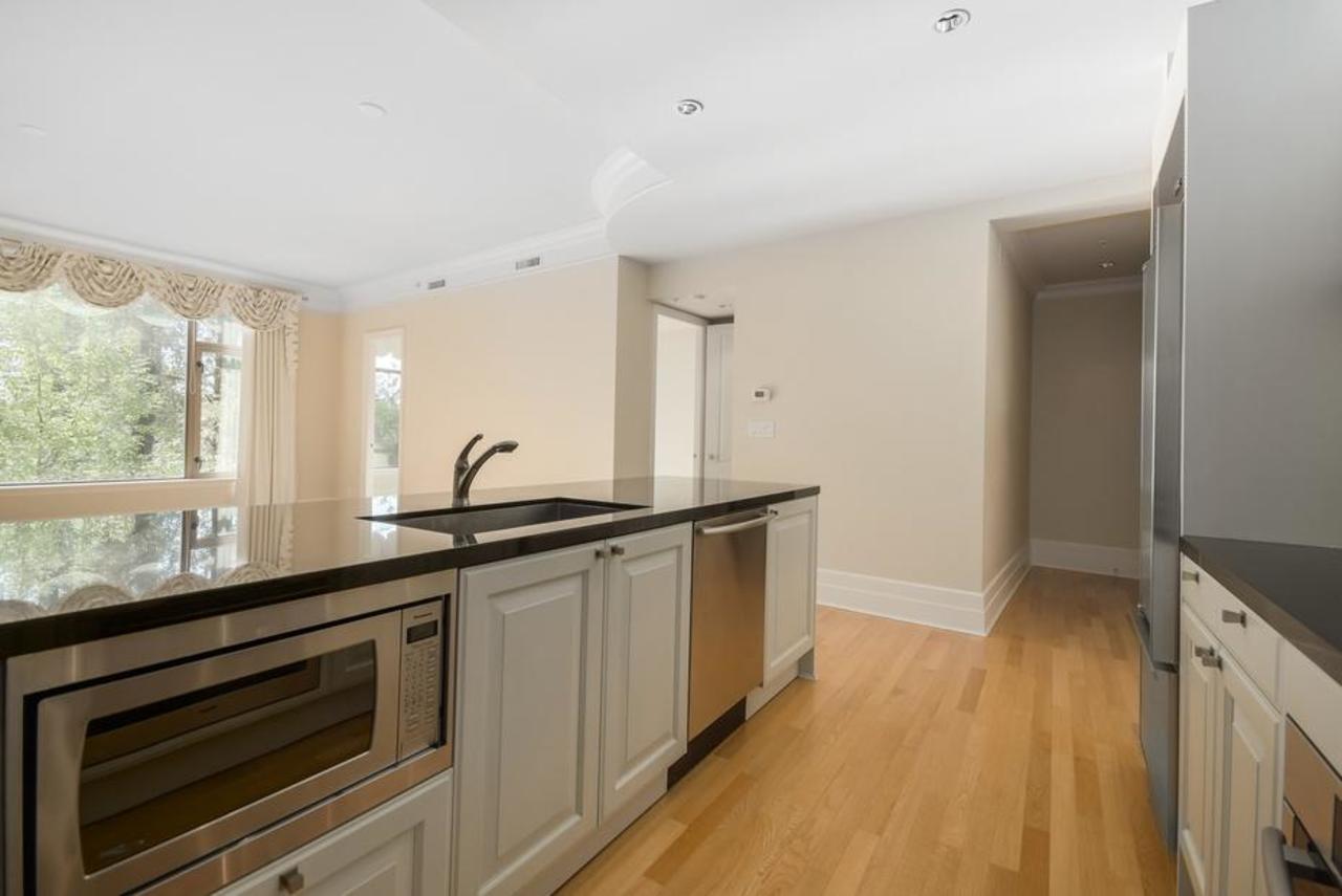 mini10 at 201 - 540  Crescent, Park Royal, West Vancouver mini10 at 201 - 540  Crescent, Park Royal, West Vancouver