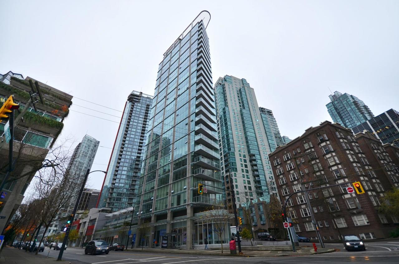 601 - 1277 Melville, Coal Harbour, Vancouver West  by Hossein Pejman 601 - 1277 Melville, Coal Harbour, Vancouver West