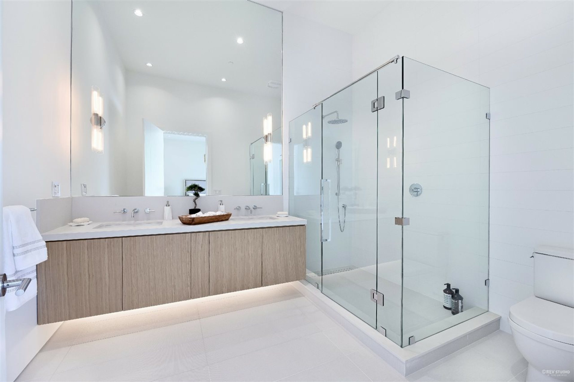 3480-rockview-place-westmount-wv-west-vancouver-19 at 3480 Rockview Place, Westmount WV, West Vancouver 3480-rockview-place-westmount-wv-west-vancouver-19 at 3480 Rockview Place, Westmount WV, West Vancouver