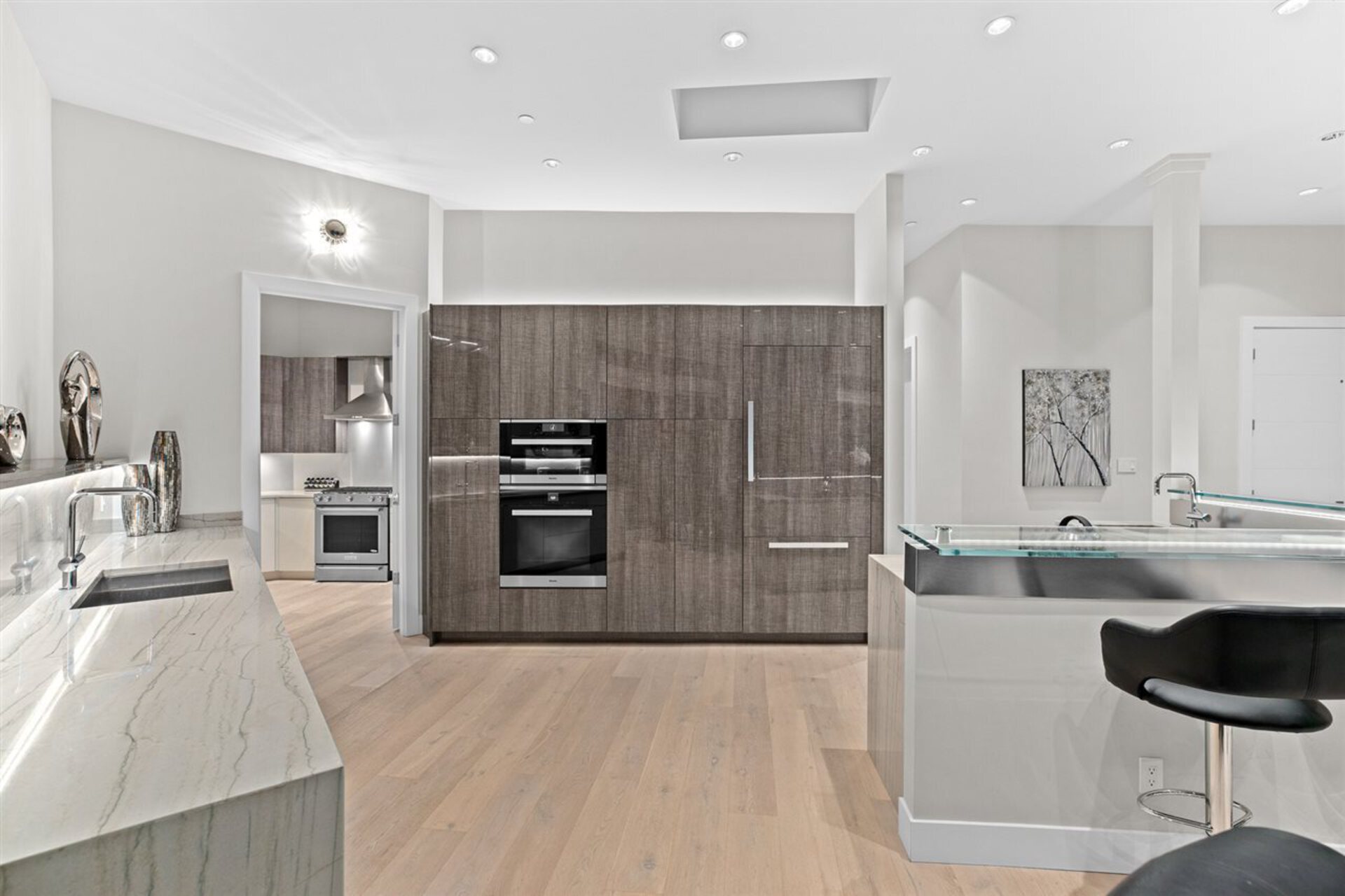 590-craigmohr-drive-glenmore-west-vancouver-09 at 590 Craigmohr Drive, Glenmore, West Vancouver 590-craigmohr-drive-glenmore-west-vancouver-09 at 590 Craigmohr Drive, Glenmore, West Vancouver