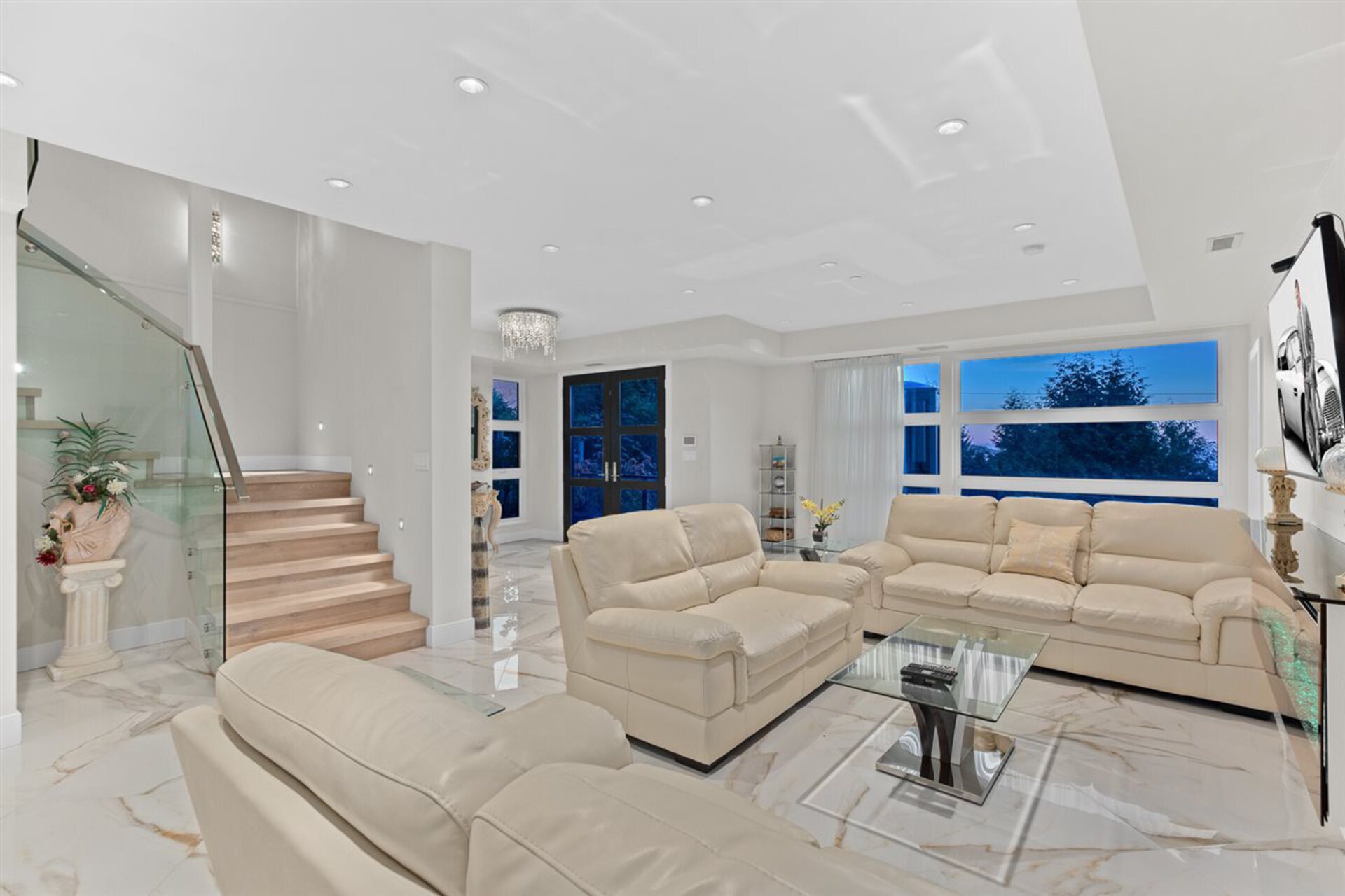 590-craigmohr-drive-glenmore-west-vancouver-29 at 590 Craigmohr Drive, Glenmore, West Vancouver 590-craigmohr-drive-glenmore-west-vancouver-29 at 590 Craigmohr Drive, Glenmore, West Vancouver