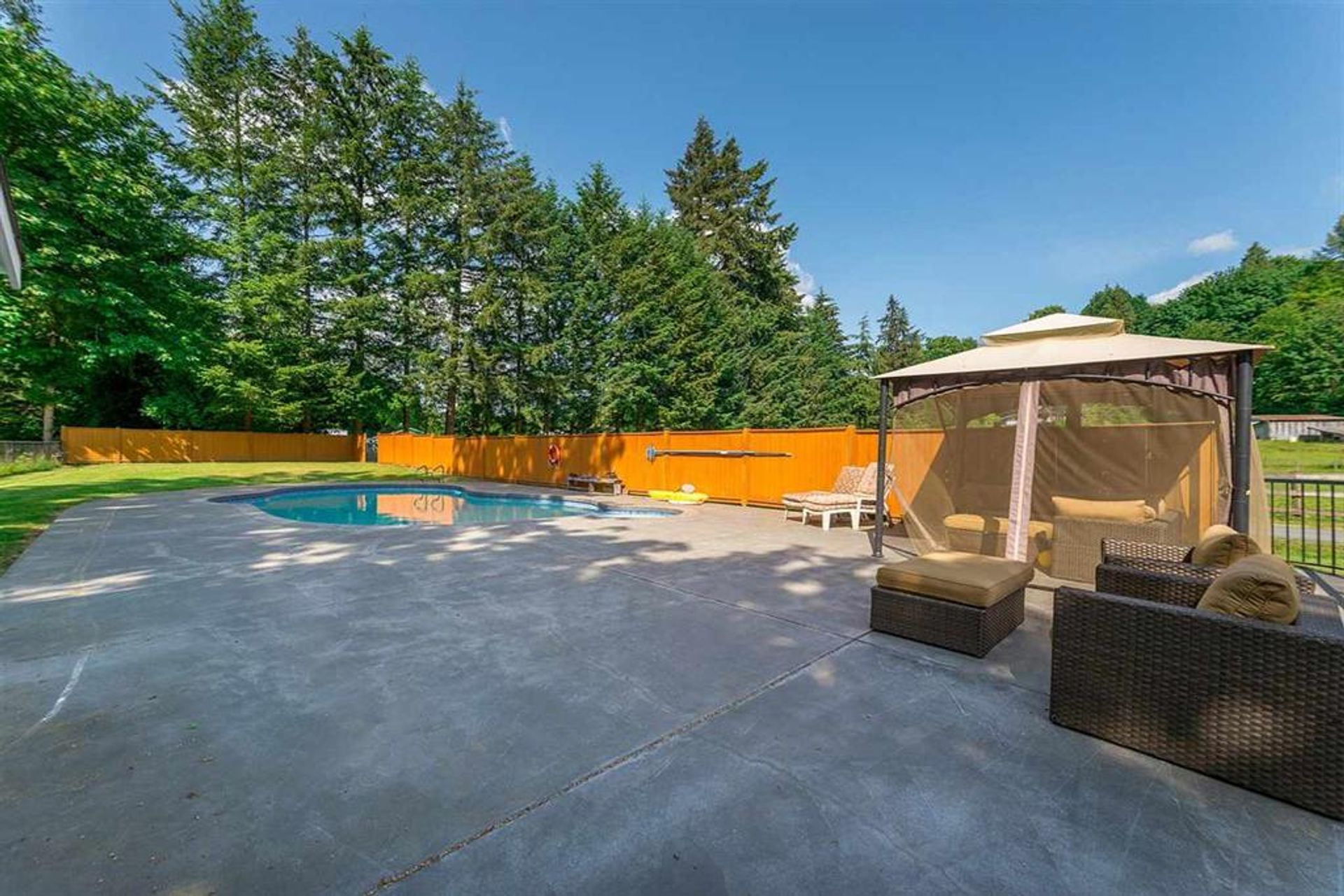 8695-armstrong-4-pool-2 at 8695 Armstrong Road, County Line Glen Valley, Langley 8695-armstrong-4-pool-2 at 8695 Armstrong Road, County Line Glen Valley, Langley