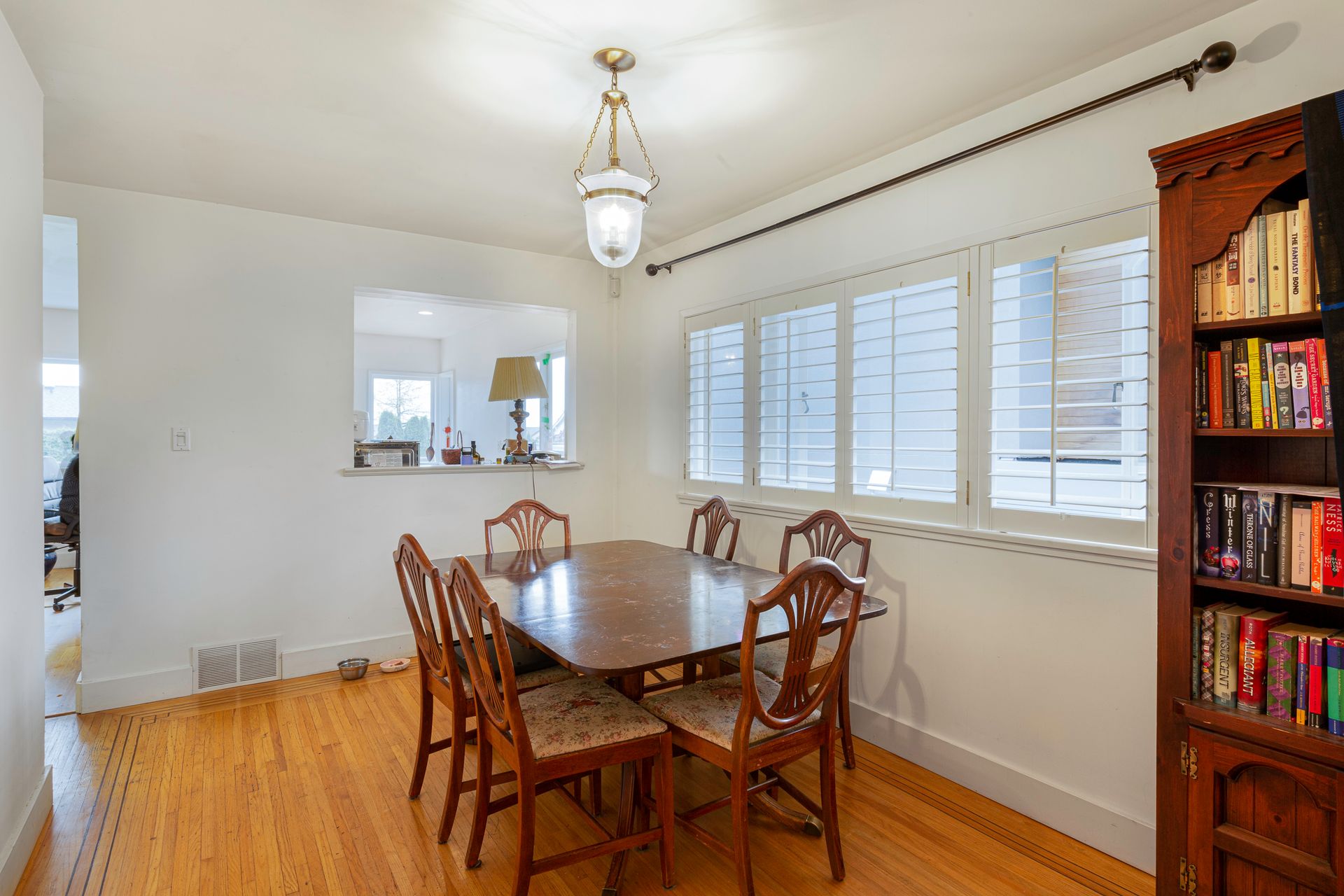 2342-lawson-st-26-2 at 2342 Lawson Avenue, Dundarave, West Vancouver 2342-lawson-st-26-2 at 2342 Lawson Avenue, Dundarave, West Vancouver