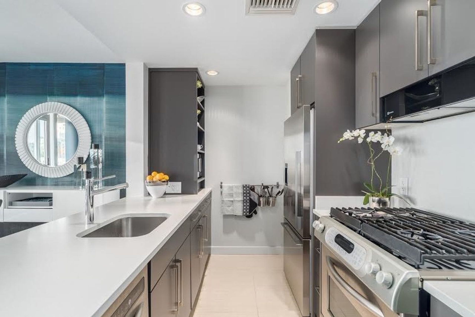 638-beach-crescent-yaletown-vancouver-west-08 at 607 - 638 Beach Crescent, Yaletown, Vancouver West 638-beach-crescent-yaletown-vancouver-west-08 at 607 - 638 Beach Crescent, Yaletown, Vancouver West