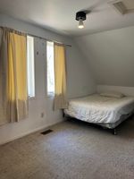 18-bed-up3 at 18 Sandridge Road, Manor Park, Ottawa