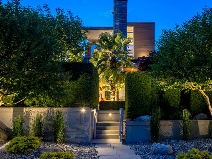 1995-whyte-avenue-kitsilano-vancouver-west-01 at 1995 Whyte Avenue, Kitsilano, Vancouver West