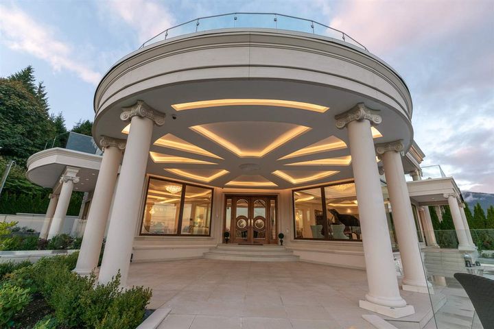 795-andover-crescent-british-properties-west-vancouver-02 at 795 Andover Crescent, British Properties, West Vancouver