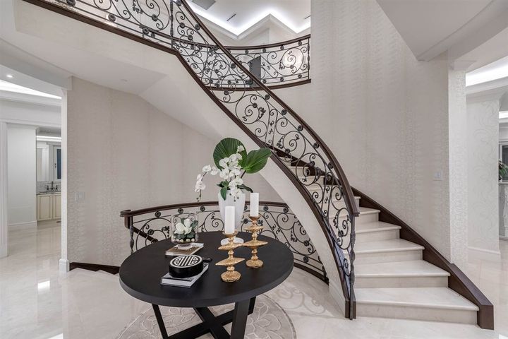 795-andover-crescent-british-properties-west-vancouver-03 at 795 Andover Crescent, British Properties, West Vancouver