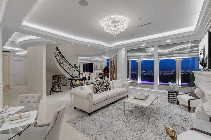 795-andover-crescent-british-properties-west-vancouver-05 at 795 Andover Crescent, British Properties, West Vancouver