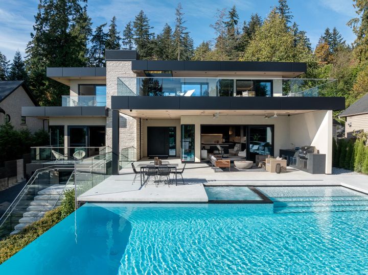 449-hillcrest-street-westmount-wv-west-vancouver-24 at 449 Hillcrest Street, Westmount WV, West Vancouver