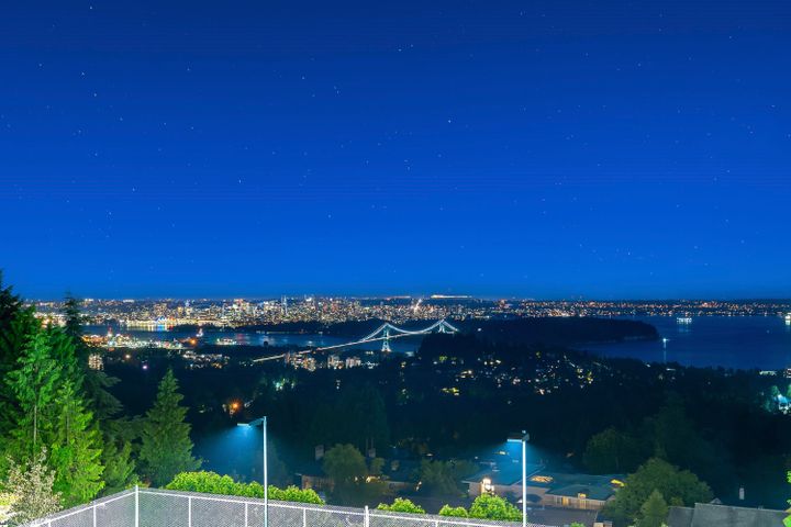 1036-eyremount-drive-british-properties-west-vancouver-05 at 1036 Eyremount Drive, British Properties, West Vancouver