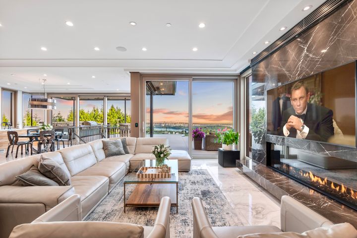 1036-eyremount-drive-british-properties-west-vancouver-11 at 1036 Eyremount Drive, British Properties, West Vancouver