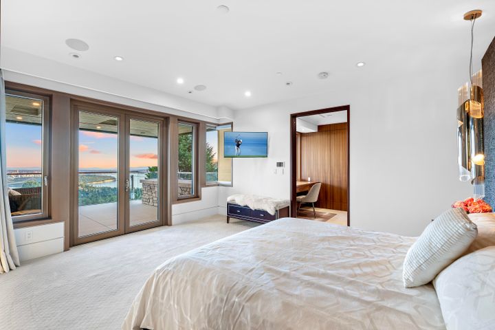 1036-eyremount-drive-british-properties-west-vancouver-21 at 1036 Eyremount Drive, British Properties, West Vancouver