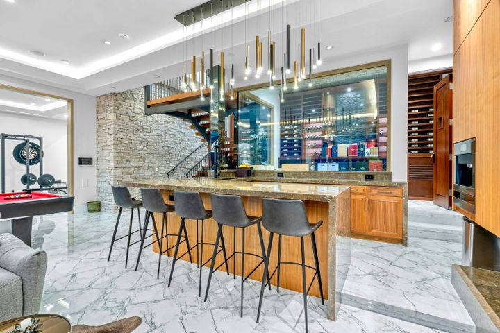 1036-eyremount-drive-british-properties-west-vancouver-30 at 1036 Eyremount Drive, British Properties, West Vancouver