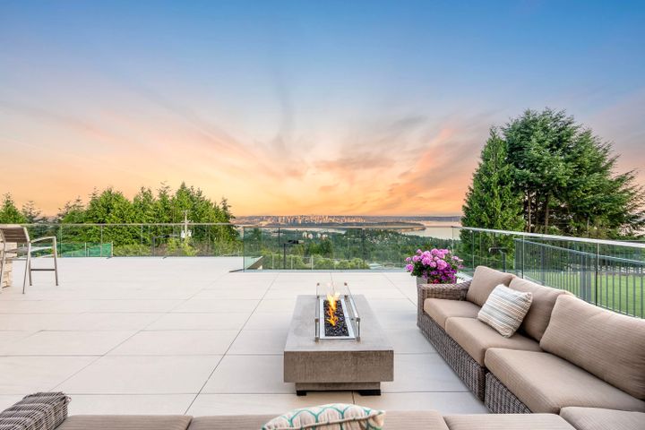 1036-eyremount-drive-british-properties-west-vancouver-35 at 1036 Eyremount Drive, British Properties, West Vancouver