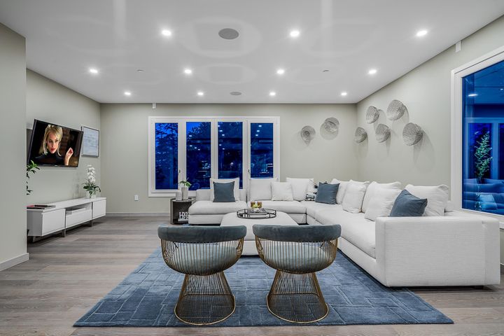 594-craigmohr-drive-glenmore-west-vancouver-08 at 594 Craigmohr Drive, Glenmore, West Vancouver