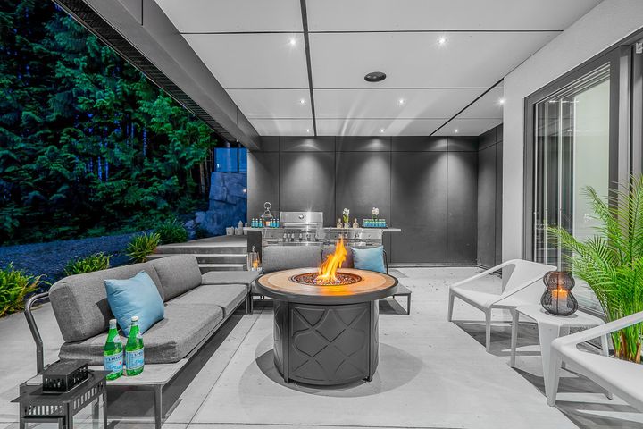 594-craigmohr-drive-glenmore-west-vancouver-17 at 594 Craigmohr Drive, Glenmore, West Vancouver