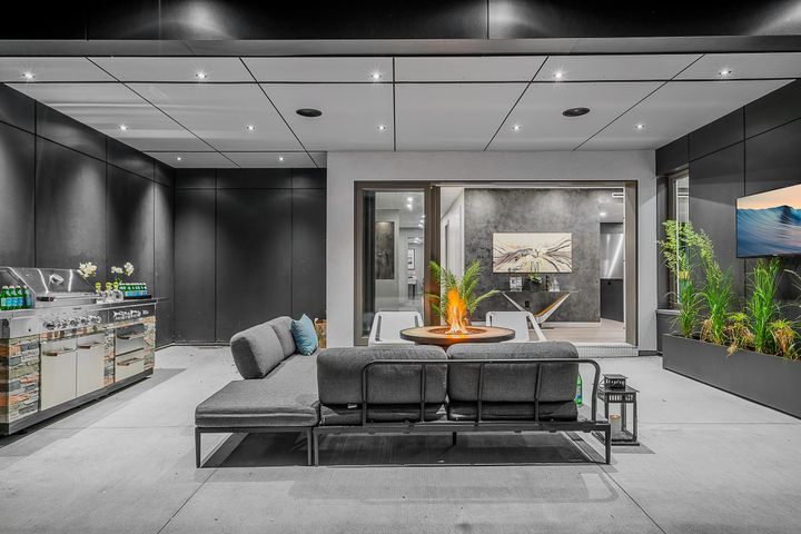 594-craigmohr-drive-glenmore-west-vancouver-20 at 594 Craigmohr Drive, Glenmore, West Vancouver