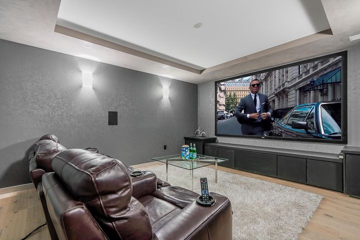 594-craigmohr-drive-glenmore-west-vancouver-36 at 594 Craigmohr Drive, Glenmore, West Vancouver