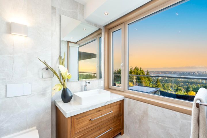 1036-eyremount-drive-british-properties-west-vancouver-29 at 1036 Eyremount Drive, British Properties, West Vancouver