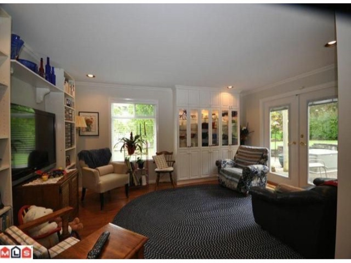 image-259541466-5.jpg at 13867 17a Avenue, Sunnyside Park Surrey, South Surrey White Rock