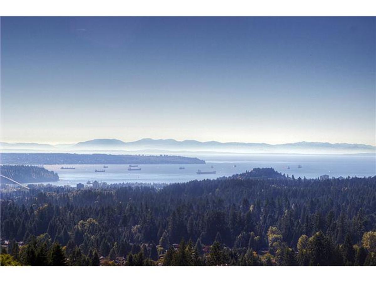image-259857916-1.jpg at 4819 Skyline Drive, Canyon Heights NV, North Vancouver