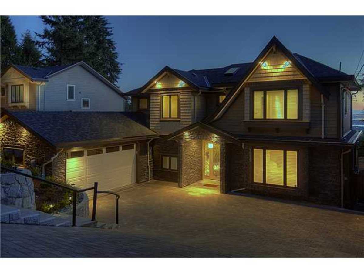 image-259857916-2.jpg at 4819 Skyline Drive, Canyon Heights NV, North Vancouver
