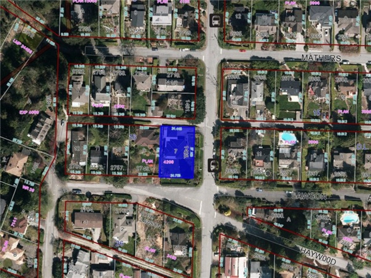 image-259927834-2.jpg at 1425 27th Street, Dundarave, West Vancouver