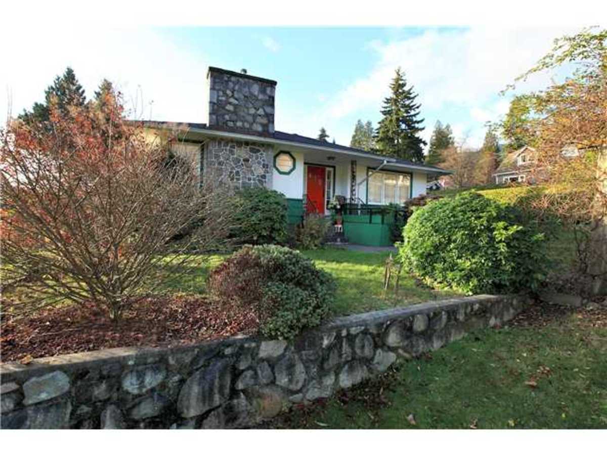 image-259927834-3.jpg at 1425 27th Street, Dundarave, West Vancouver
