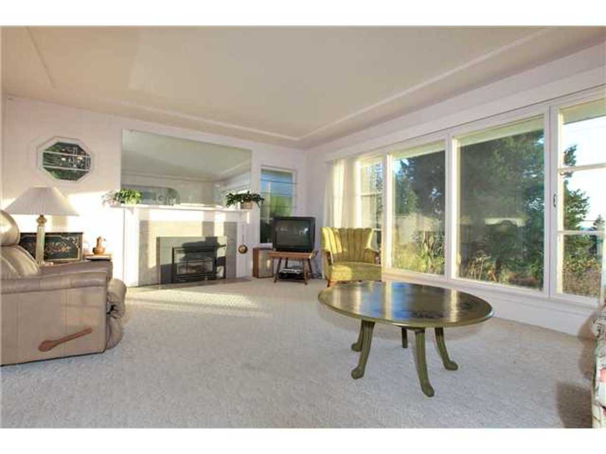 image-259927834-5.jpg at 1425 27th Street, Dundarave, West Vancouver