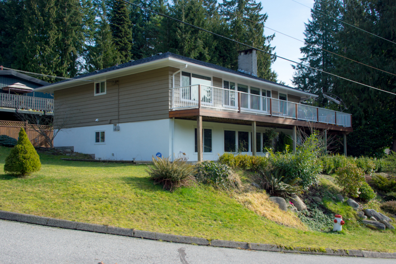 1 at 583 Dolores Place, Upper Delbrook, North Vancouver