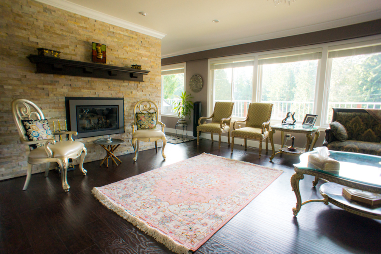 2 at 583 Dolores Place, Upper Delbrook, North Vancouver