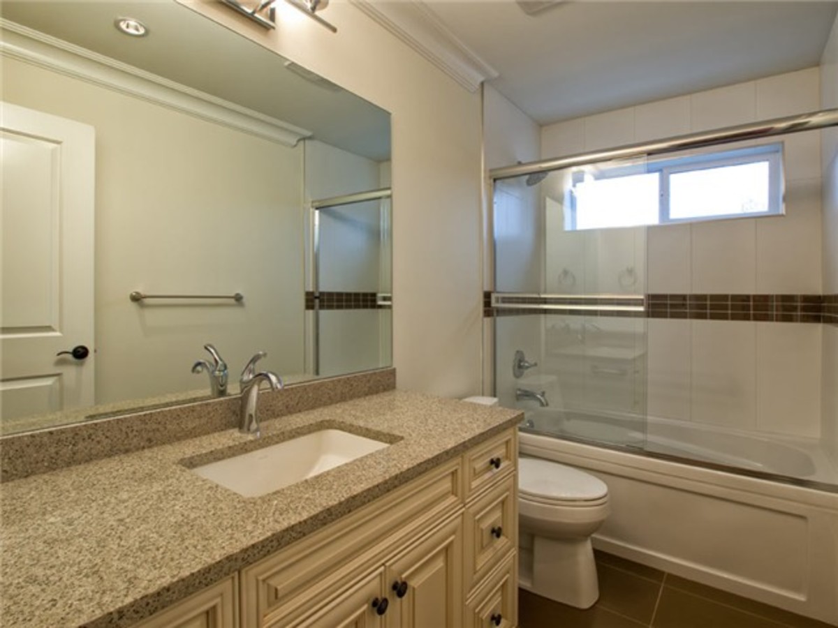 image-260164407-9.jpg at 633 East 4th Street, Queensbury, North Vancouver