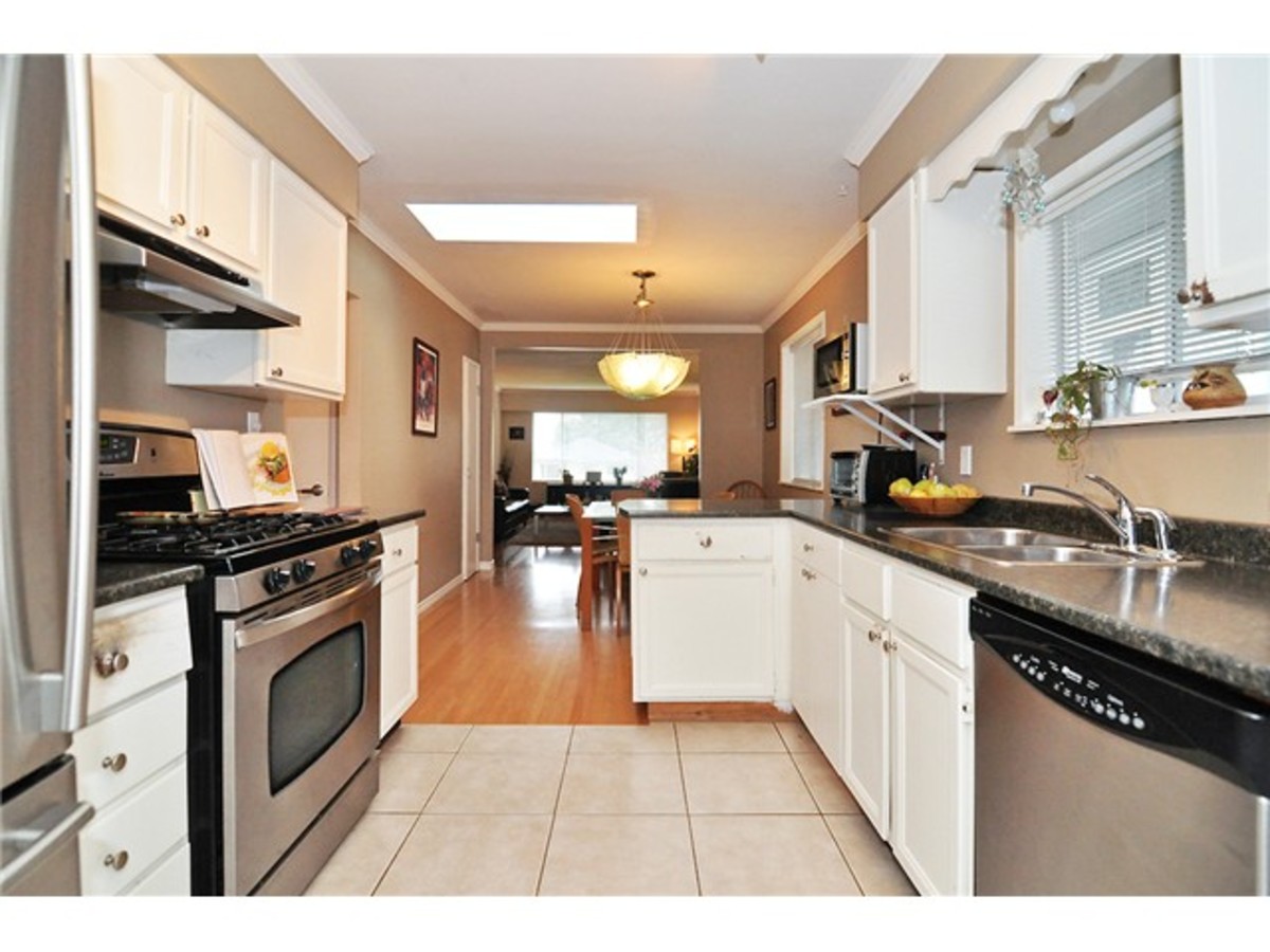 image-260270804-4.jpg at 626 East 13th Street, Boulevard, North Vancouver