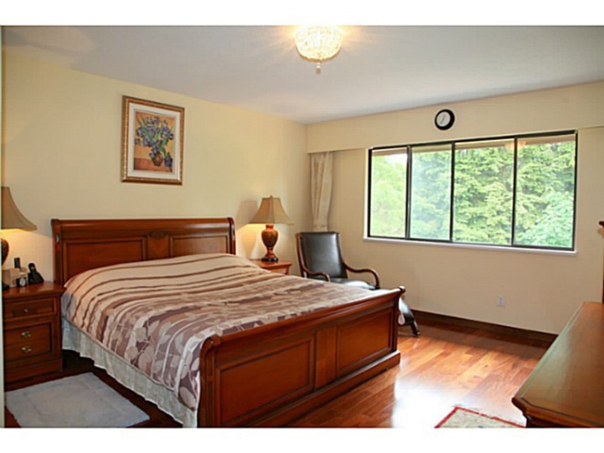 image-260502713-11.jpg at 3203 Huntleigh Crescent, Windsor Park NV, North Vancouver