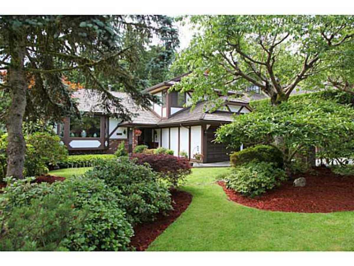 image-260502713-2.jpg at 3203 Huntleigh Crescent, Windsor Park NV, North Vancouver