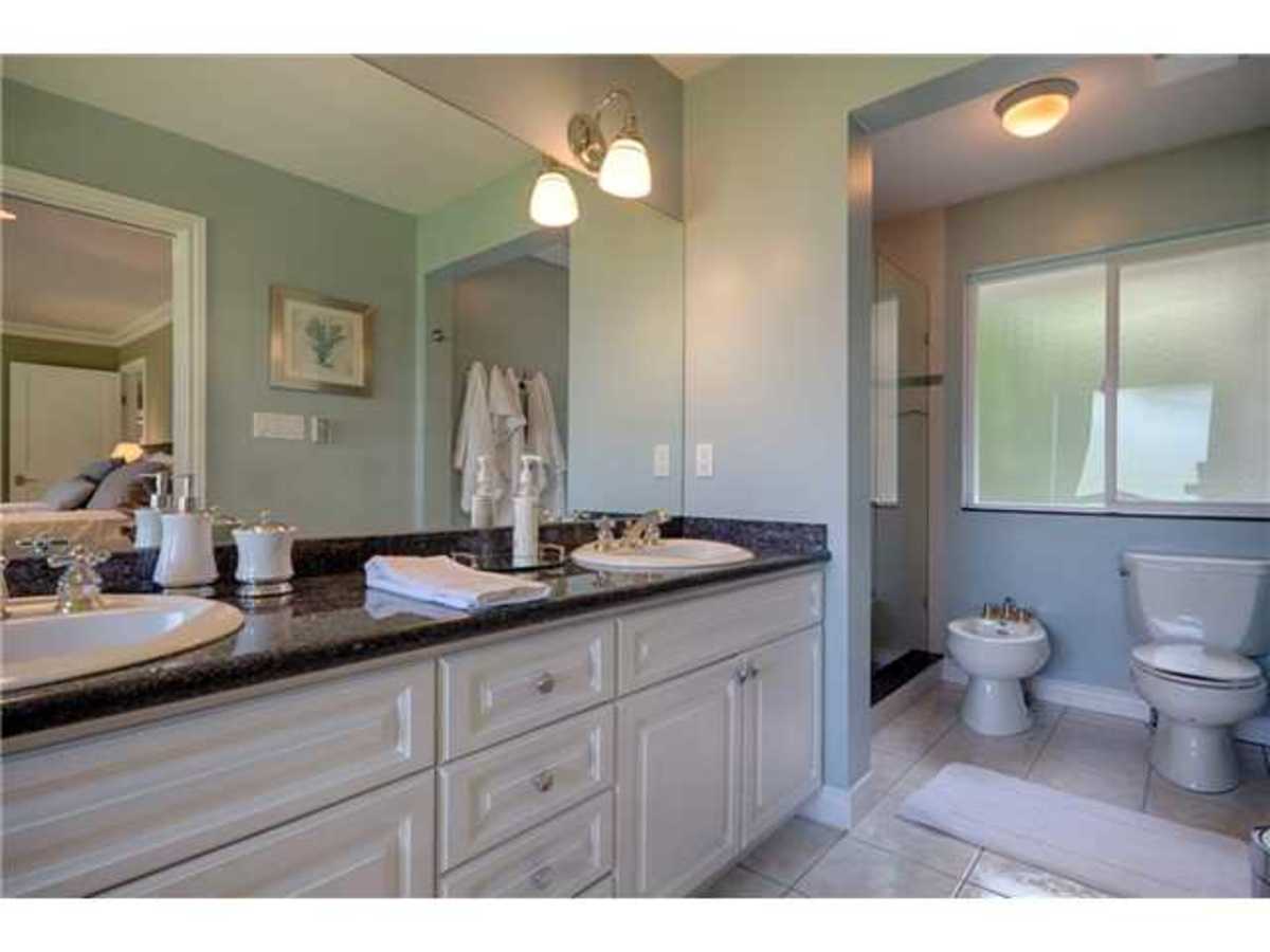 image-260515196-10.jpg at 200 Newdale Court, Upper Delbrook, North Vancouver