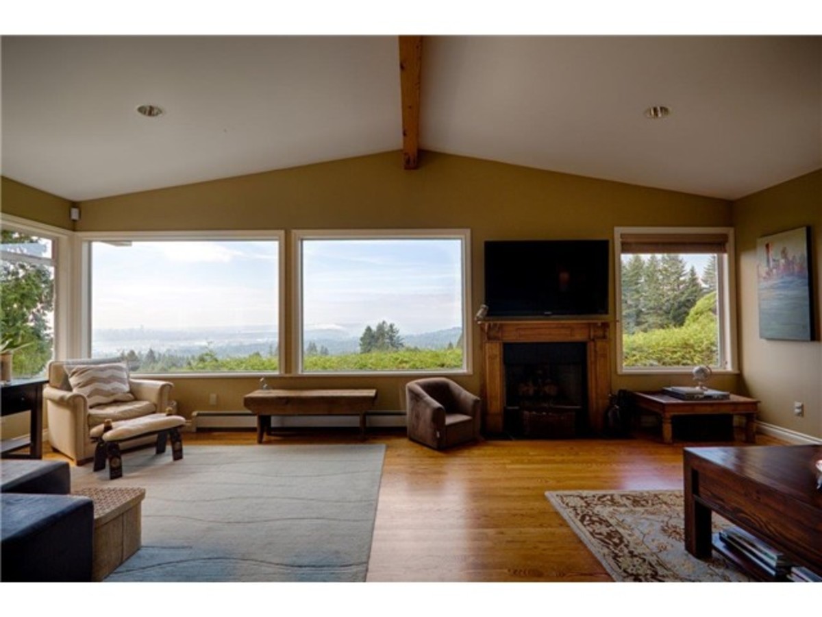 image-260515196-4.jpg at 200 Newdale Court, Upper Delbrook, North Vancouver