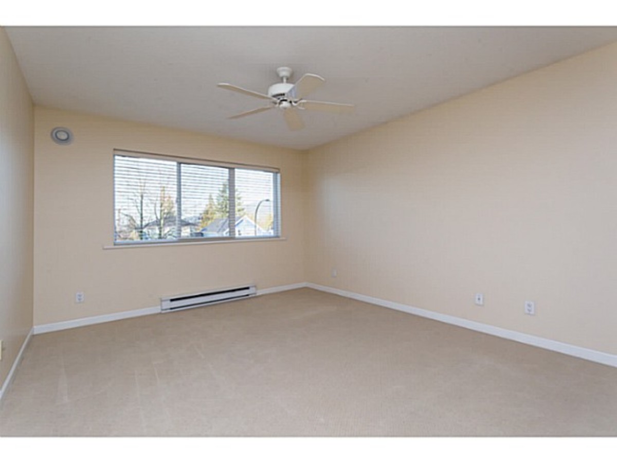 image-260739624-11.jpg at 2 - 1818 Chesterfield Ave, Central Lonsdale, North Vancouver