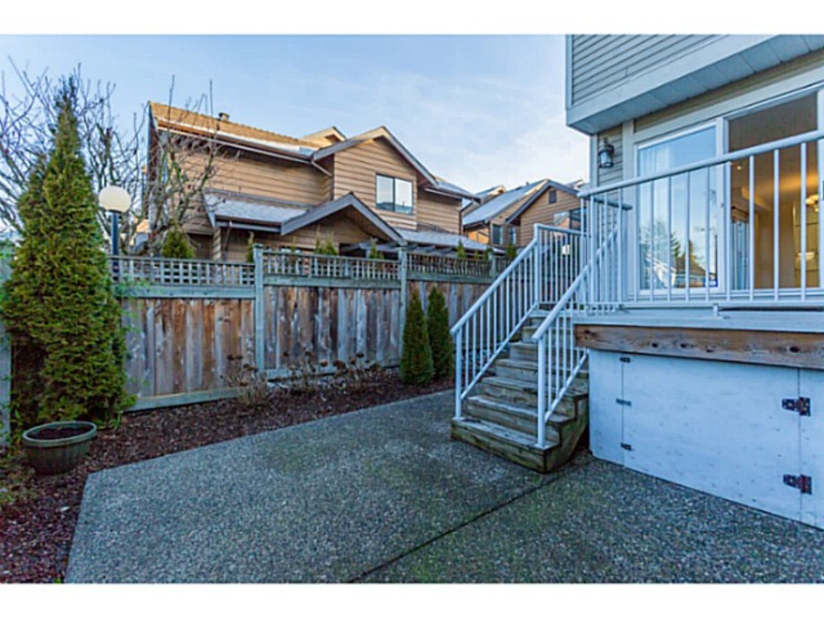 image-260739624-19.jpg at 2 - 1818 Chesterfield Ave, Central Lonsdale, North Vancouver