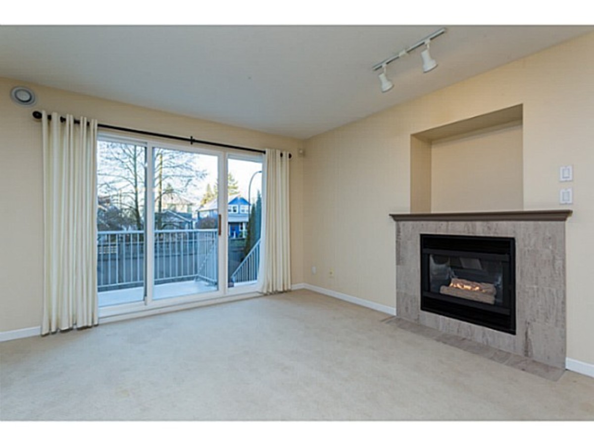 North Vancouver Agent.jpg at 2 - 1818 Chesterfield Ave, Central Lonsdale, North Vancouver
