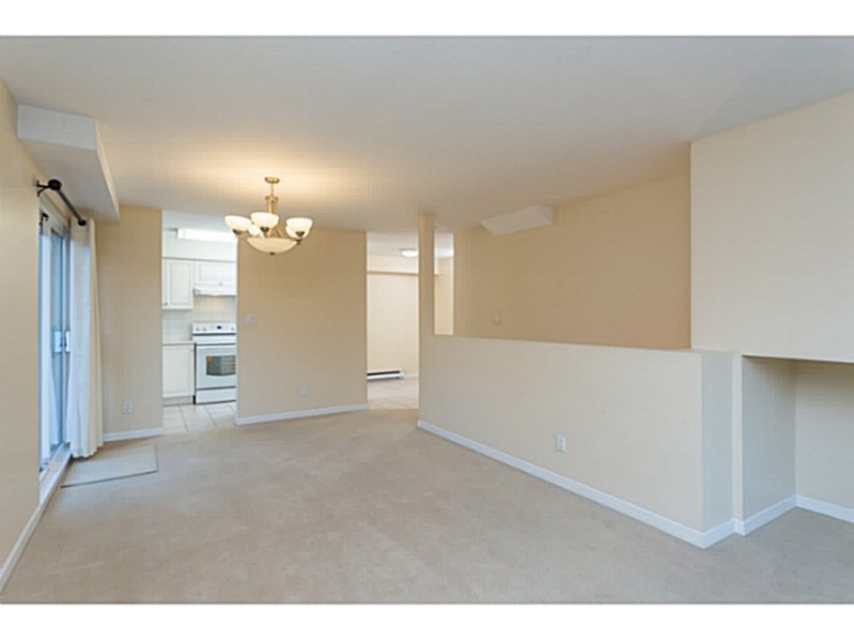 Real Estate North Vancouver.jpg at 2 - 1818 Chesterfield Ave, Central Lonsdale, North Vancouver