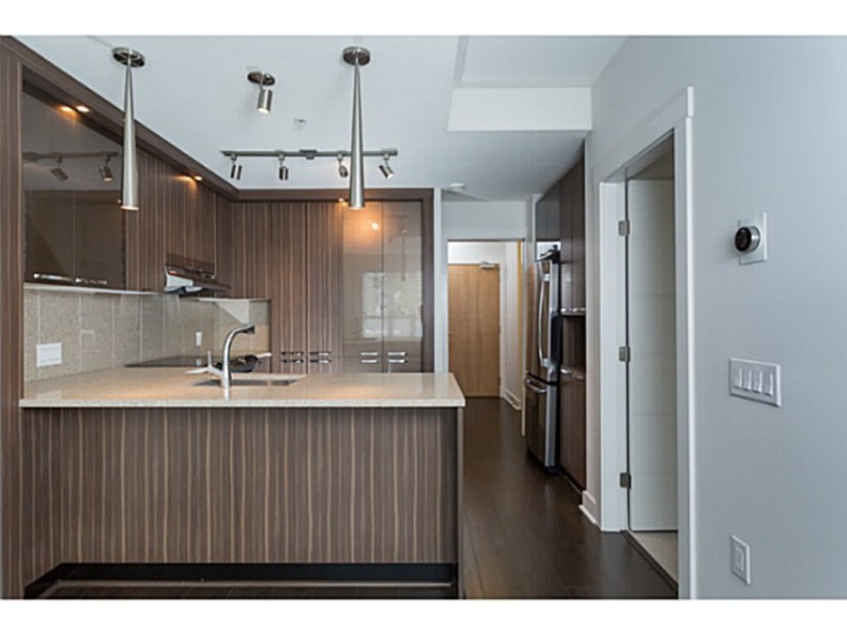 image-260955796-10.jpg at 201 - 733 West 14th Street, Hamilton, North Vancouver