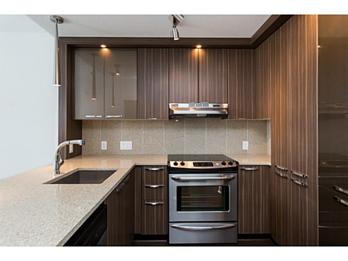 image-260955796-13.jpg at 201 - 733 West 14th Street, Hamilton, North Vancouver