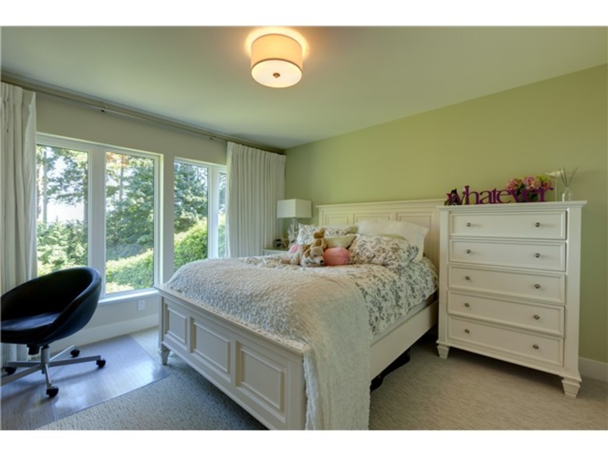 image-261123293-17.jpg at 4852 Vista Place, Caulfeild, West Vancouver
