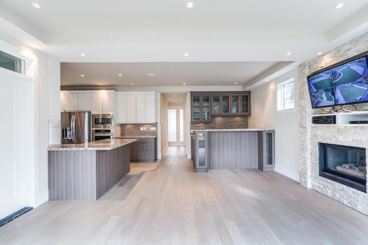 633-6th-Street-East-North-Vancouver-360hometours-10s at 633 East 6th Street, Queensbury, North Vancouver