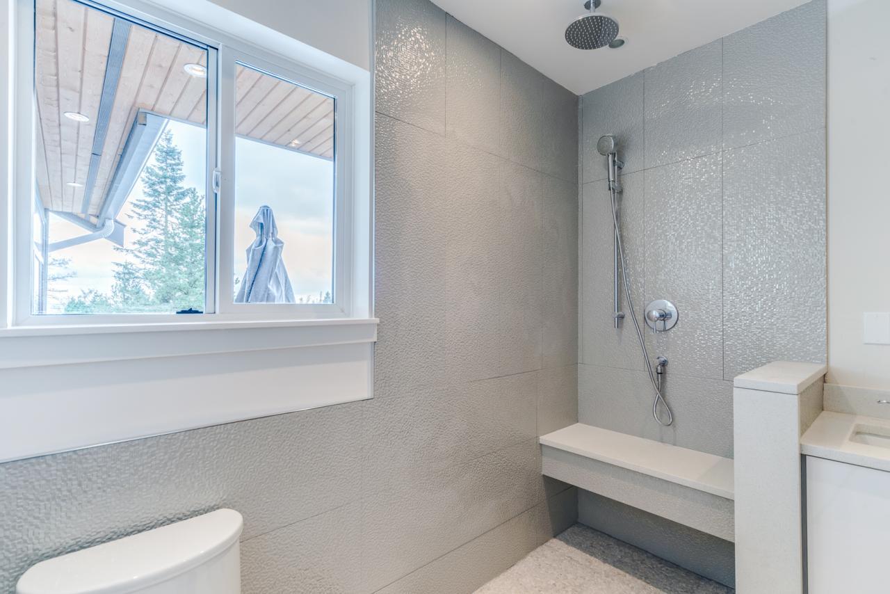 633-6th-Street-East-North-Vancouver-360hometours-31s at 633 East 6th Street, Queensbury, North Vancouver