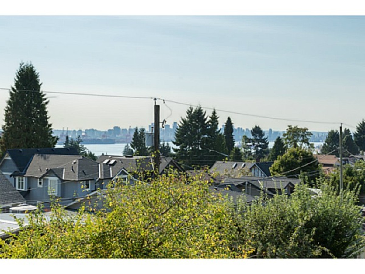 image-261274757-1.jpg at 633 East 6th Street, Queensbury, North Vancouver